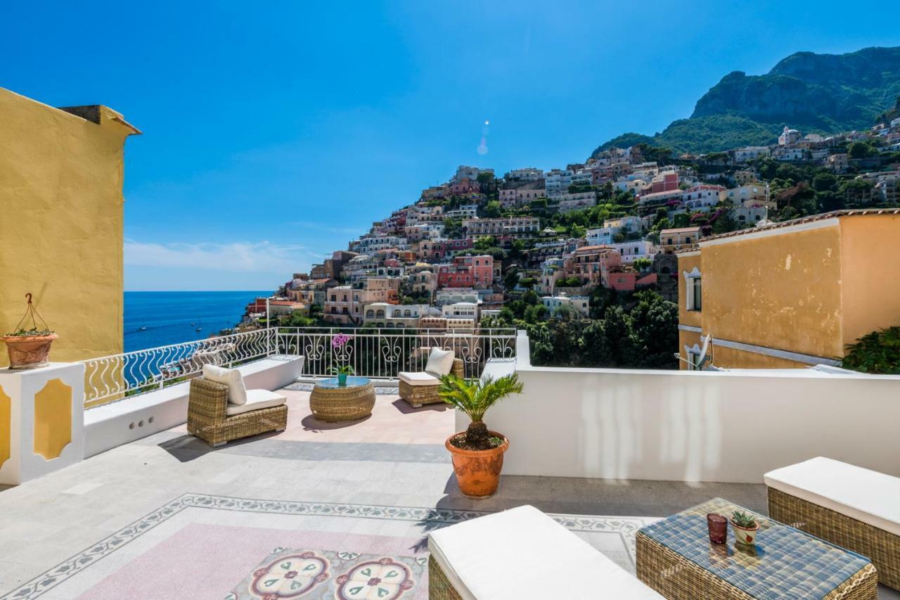 Hotel Punta Re Positano Esterno foto