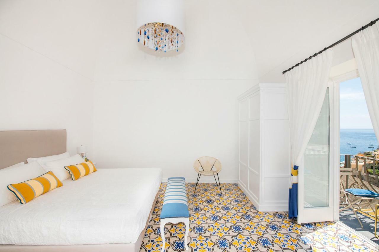 Hotel Punta Re Positano Esterno foto