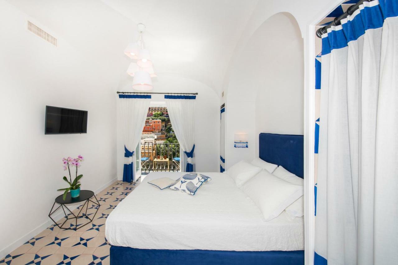 Hotel Punta Re Positano Esterno foto