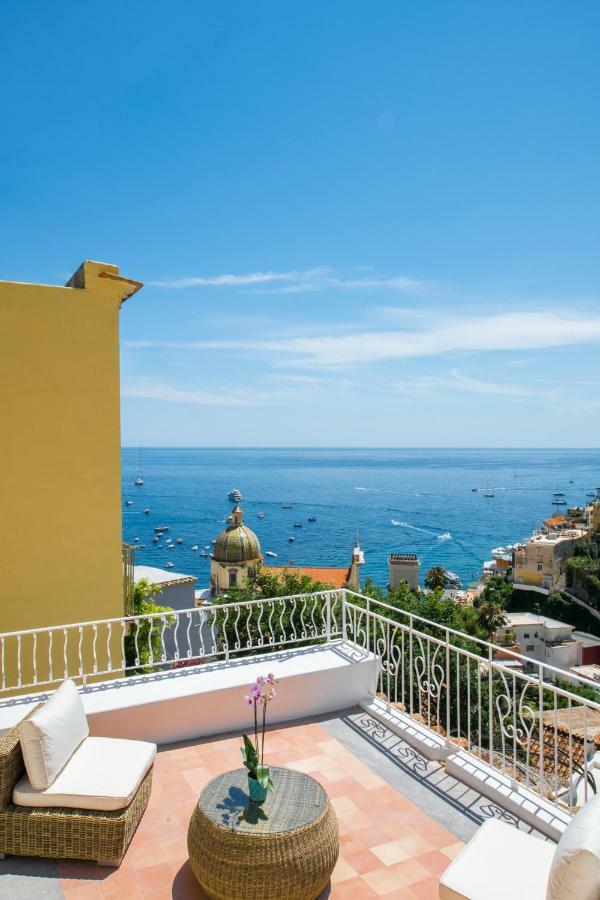 Hotel Punta Re Positano Esterno foto